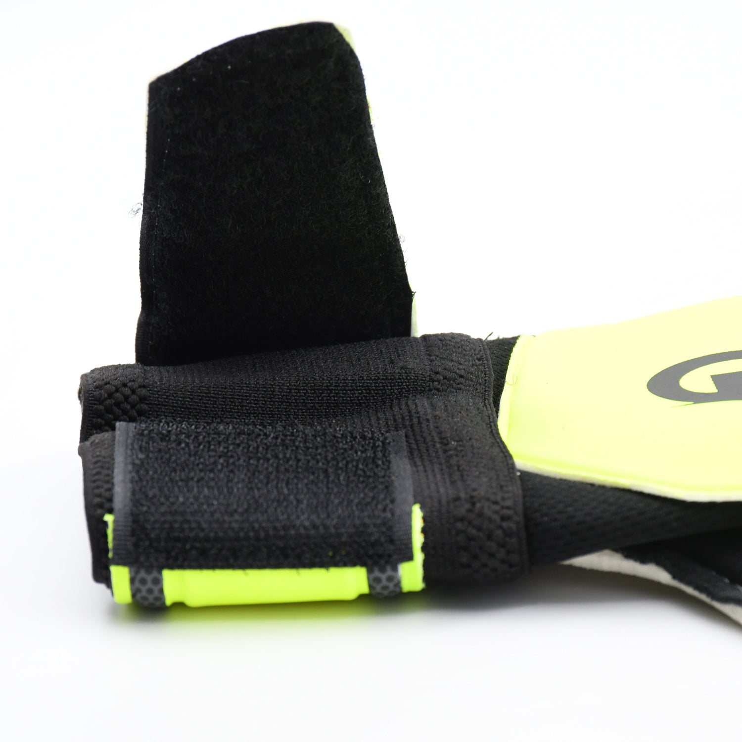 8064 Multi Function Finger Protection Sports kids goalkeeper gloves, football gloves for boys, kids, adults, football training gloves, super grip palm protection gloves (1 Pair) 8064 Multi Function Finger Protection Sports kids goalkeeper gloves, football gloves for boys, kids, adults, football training gloves, super grip palm protection gloves (1 Pair)